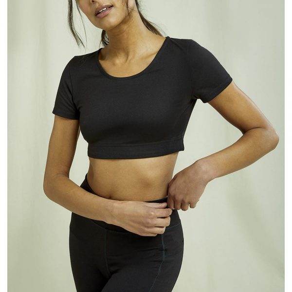 Čierny športový crop top z organickej bavlny objednáte online na SLOVFLOW