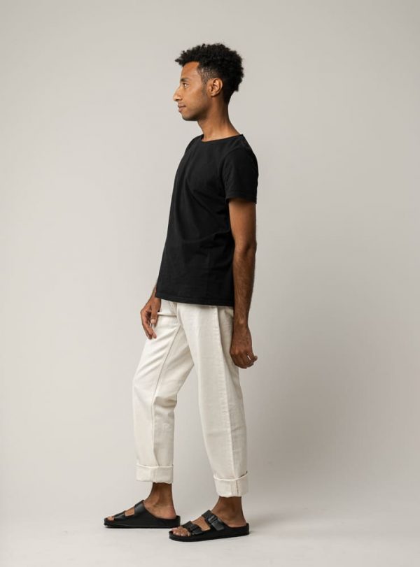 Čierne pánske tričko z organickej bavlny objednáte online na SLOVFLOW